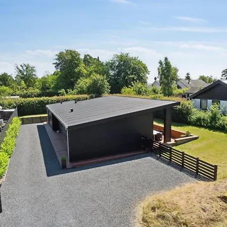 펜션 Thorkjell - 350m From The Sea By Interhome *