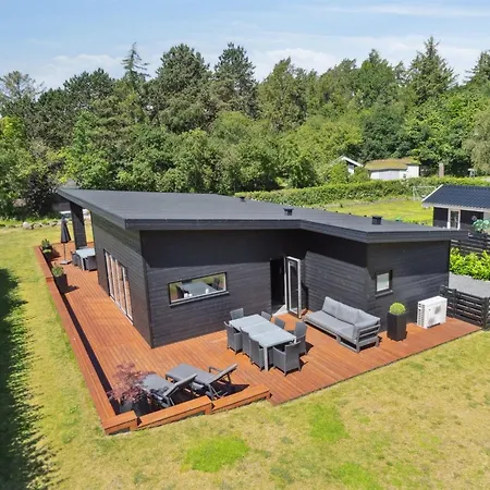 펜션 Thorkjell - 350m From The Sea By Interhome *